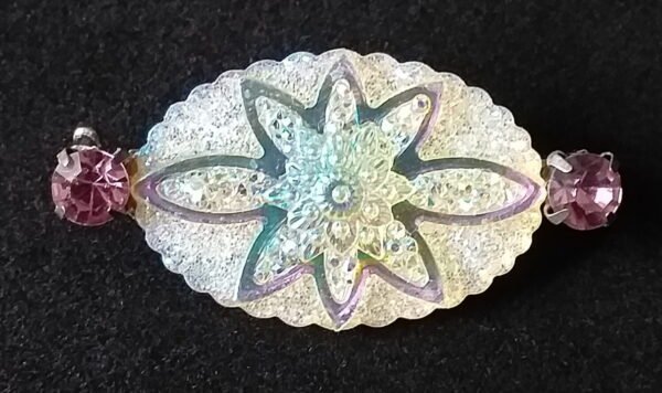 resin stock pin brooch